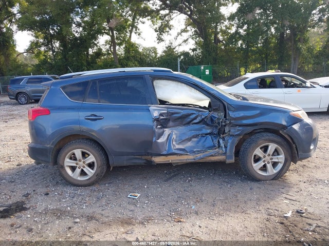 Toyota Rav4 Xle 2014 JTMWFREV5ED042004 Image 13