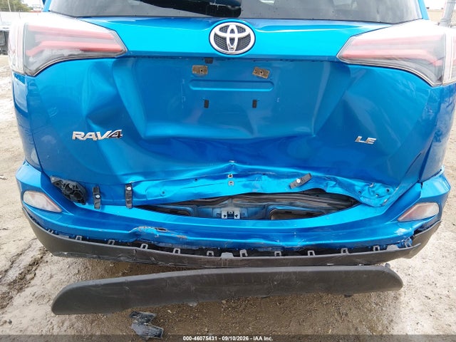 Toyota RAV4 LE 2016 JTMZFREV9GJ098920 Image 6