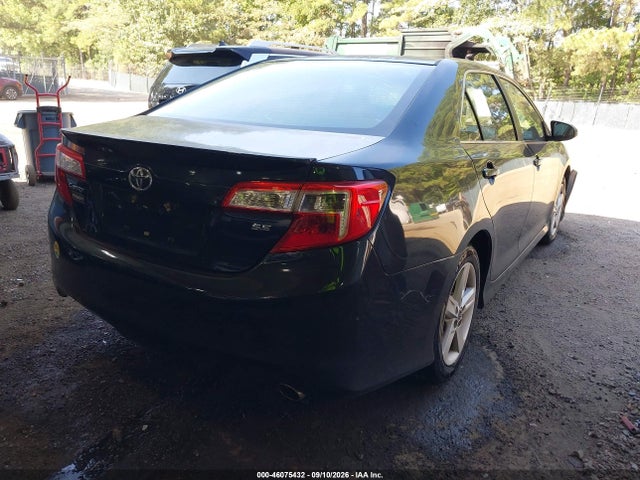 46075432 :رقم المزاد ، 4T1BF1FK0CU173399 vin ، 2012 Toyota Camry Se مزاد بيع