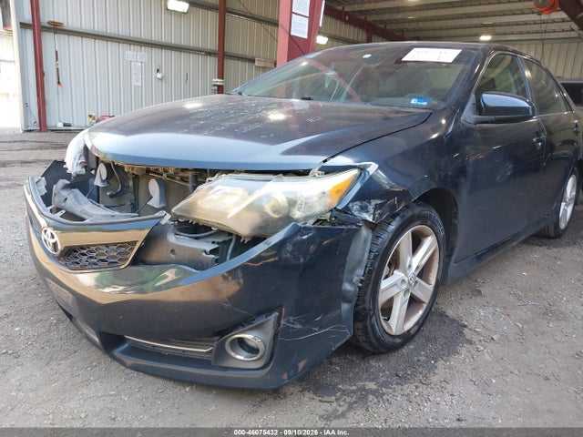 46075432 :رقم المزاد ، 4T1BF1FK0CU173399 vin ، 2012 Toyota Camry Se مزاد بيع