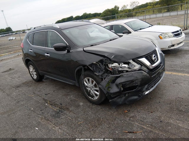 46075438 :رقم المزاد ، KNMAT2MV5HP534580 vin ، 2017 Nissan Rogue Sv مزاد بيع