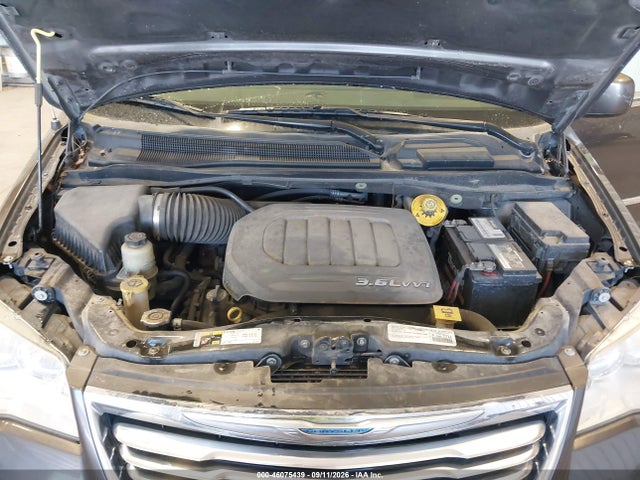 2C4RC1BG9FR551993 Chrysler Town &amp; Country Touring