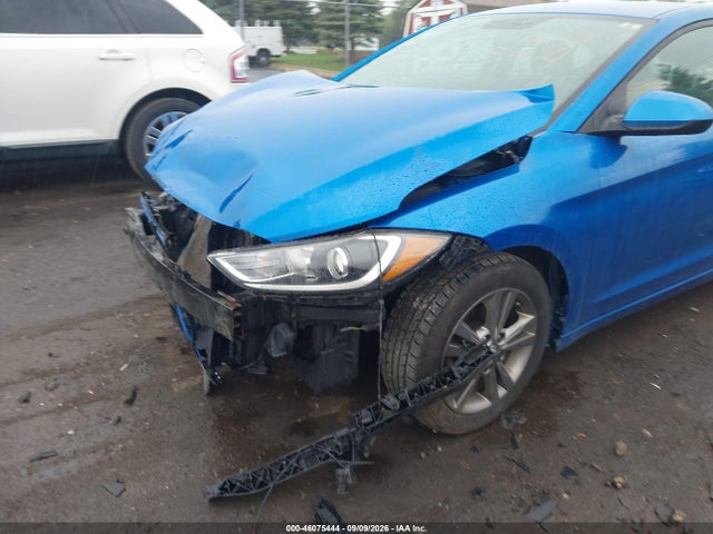 2017 Hyundai Elantra Se მანქანა იყიდება აუქციონზე, vin: KMHD84LF0HU212124, აუქციონის ნომერი: 46075444