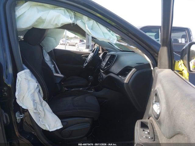 Продаж на аукціоні авто 2016 Jeep Cherokee Latitude, vin: 1C4PJLCB3GW171651, номер лоту: 46075476