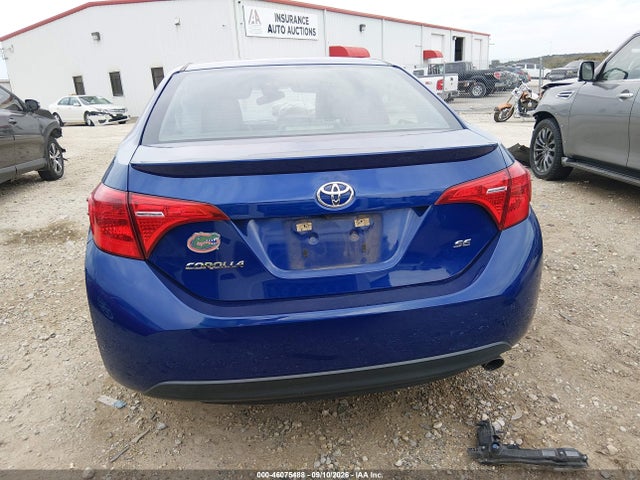 46075488 :رقم المزاد ، 5YFBURHE9JP832431 vin ، 2018 Toyota Corolla Se مزاد بيع