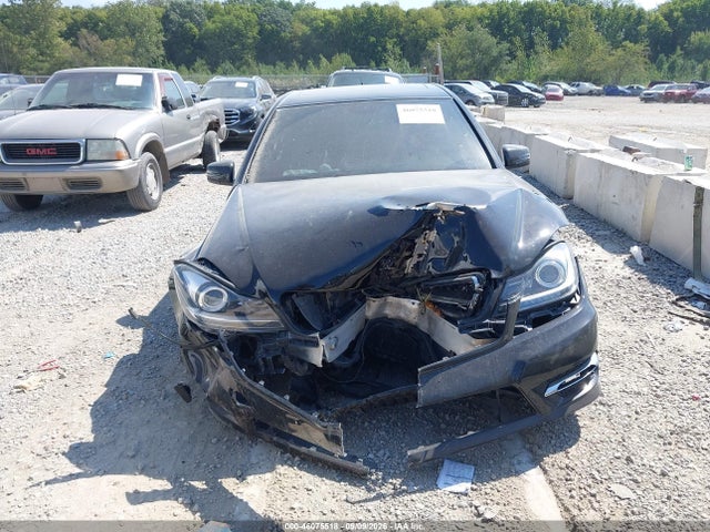46075518 :رقم المزاد ، WDDGF8AB8EA940372 vin ، 2014 Mercedes-benz C 300 Sport 4matic مزاد بيع