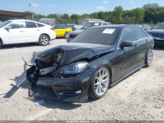 46075518 :رقم المزاد ، WDDGF8AB8EA940372 vin ، 2014 Mercedes-benz C 300 Sport 4matic مزاد بيع