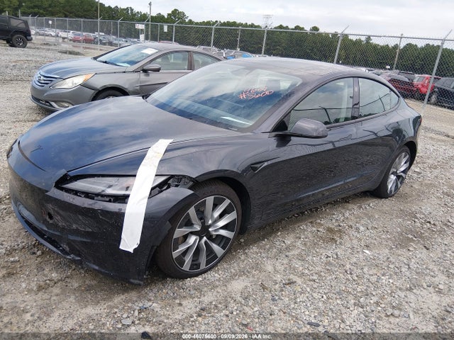 Tesla Model 3 Premium All-wheel Drive 2026 5YJ3E1EB6TF116629 Image 2