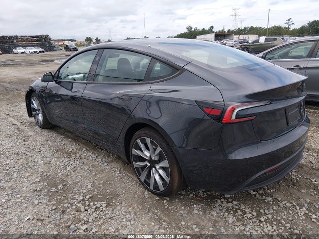 Tesla Model 3 Premium All-wheel Drive 2026 5YJ3E1EB6TF116629 Image 3