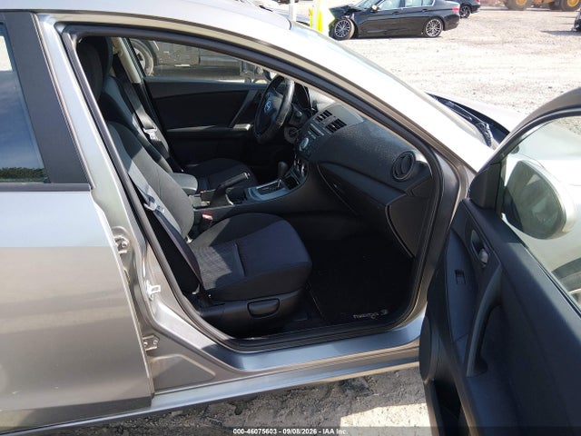 2010 Mazda Mazda3 I Sport მანქანა იყიდება აუქციონზე, vin: JM1BL1SG5A1185786, აუქციონის ნომერი: 46075603