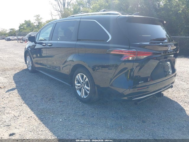 46075652 :رقم المزاد ، 5TDESKFC1NS058801 vin ، 2022 Toyota Sienna Platinum مزاد بيع