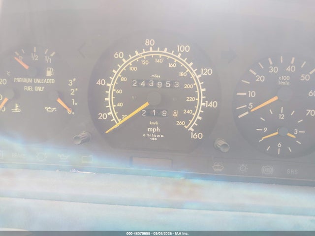 46075655 :رقم المزاد ، WDBEA32EXRC049892 vin ، 1994 Mercedes-benz E 320 مزاد بيع