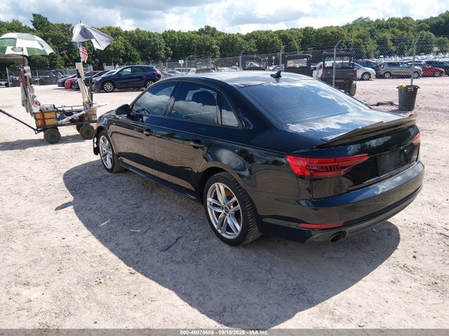 2017 Audi A4 2.0t Season Of Audi Premium მანქანა იყიდება აუქციონზე, vin: WAUDNAF40HN044823, აუქციონის ნომერი: 46075686