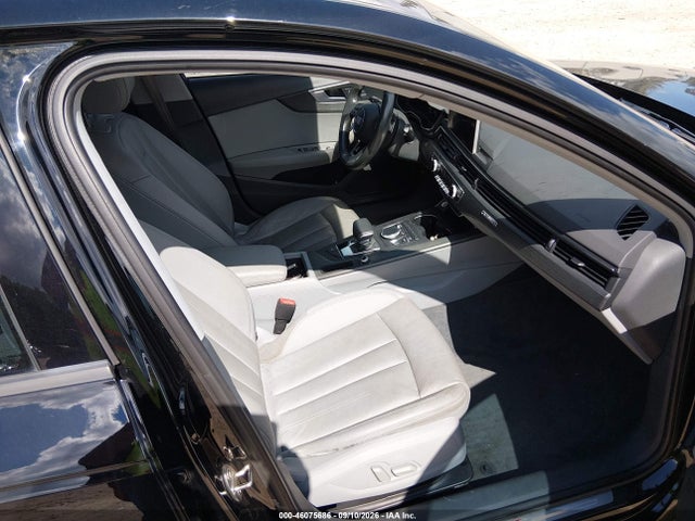 2017 Audi A4 2.0t Season Of Audi Premium მანქანა იყიდება აუქციონზე, vin: WAUDNAF40HN044823, აუქციონის ნომერი: 46075686