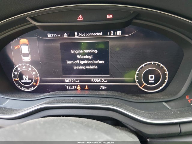 2017 Audi A4 2.0t Season Of Audi Premium მანქანა იყიდება აუქციონზე, vin: WAUDNAF40HN044823, აუქციონის ნომერი: 46075686