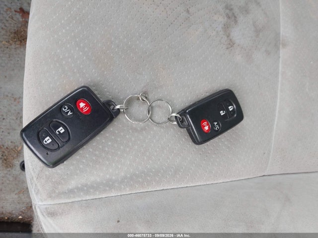 2010 Toyota Prius Iii მანქანა იყიდება აუქციონზე, vin: JTDKN3DU0A0082581, აუქციონის ნომერი: 46075733