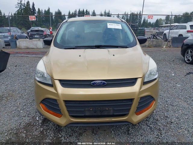 Продаж на аукціоні авто 2015 Ford Escape S, vin: 1FMCU0F77FUA18188, номер лоту: 46075764