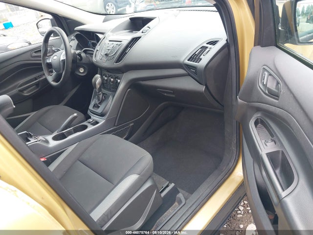 Продаж на аукціоні авто 2015 Ford Escape S, vin: 1FMCU0F77FUA18188, номер лоту: 46075764