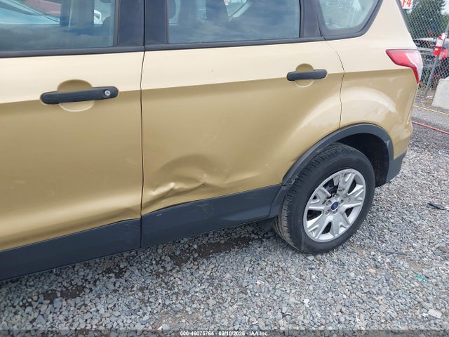 Продаж на аукціоні авто 2015 Ford Escape S, vin: 1FMCU0F77FUA18188, номер лоту: 46075764