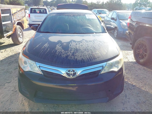 46075773 :رقم المزاد ، 4T1BF1FK8DU221720 vin ، 2013 Toyota Camry Le مزاد بيع