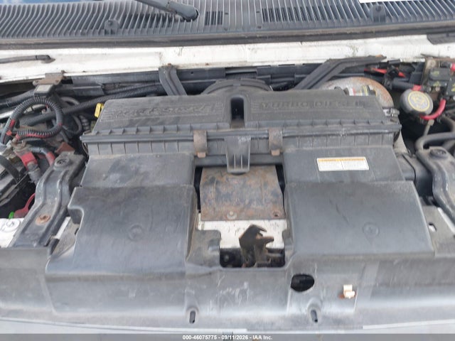 46075775 :رقم المزاد ، 1FDXE45F32HA90572 vin ، 2002 Ford E-450 Cutaway Standard مزاد بيع