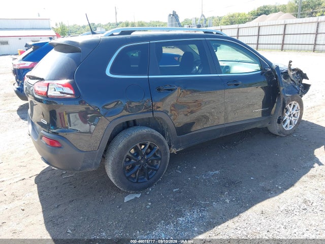 Продажа на аукционе авто 2016 Jeep Cherokee Latitude, vin: 1C4PJMCS7GW242632, номер лота: 46075777