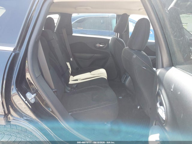Продажа на аукционе авто 2016 Jeep Cherokee Latitude, vin: 1C4PJMCS7GW242632, номер лота: 46075777