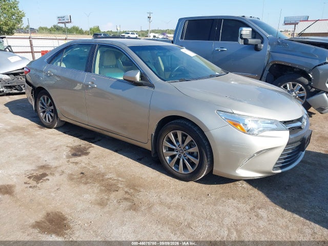 Aukcja sprzedaży 2015 Toyota Camry Xle, vin: 4T4BF1FK3FR450900, numer aukcji: 46075780