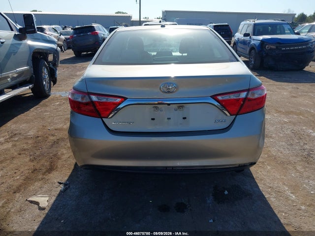 Aukcja sprzedaży 2015 Toyota Camry Xle, vin: 4T4BF1FK3FR450900, numer aukcji: 46075780