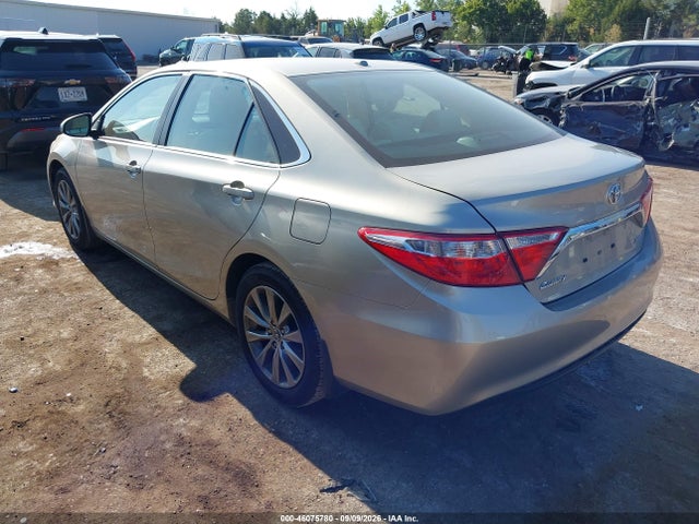 Aukcja sprzedaży 2015 Toyota Camry Xle, vin: 4T4BF1FK3FR450900, numer aukcji: 46075780