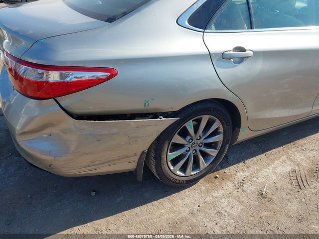 Aukcja sprzedaży 2015 Toyota Camry Xle, vin: 4T4BF1FK3FR450900, numer aukcji: 46075780