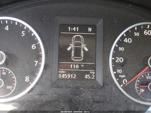 2012 Volkswagen Tiguan Le მანქანა იყიდება აუქციონზე, vin: WVGAV7AX3CW555631, აუქციონის ნომერი: 46075826