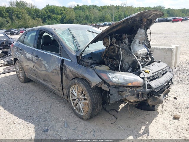 46075832 :رقم المزاد ، 1FADP3J26EL221371 vin ، 2014 Ford Focus Titanium مزاد بيع