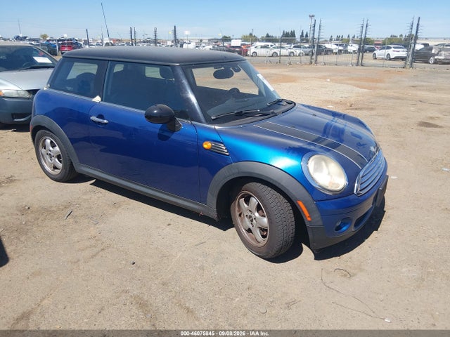 2008 Mini Cooper მანქანა იყიდება აუქციონზე, vin: WMWMF33588TT68216, აუქციონის ნომერი: 46075845