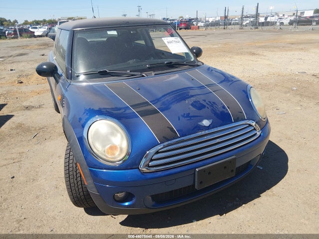 2008 Mini Cooper მანქანა იყიდება აუქციონზე, vin: WMWMF33588TT68216, აუქციონის ნომერი: 46075845