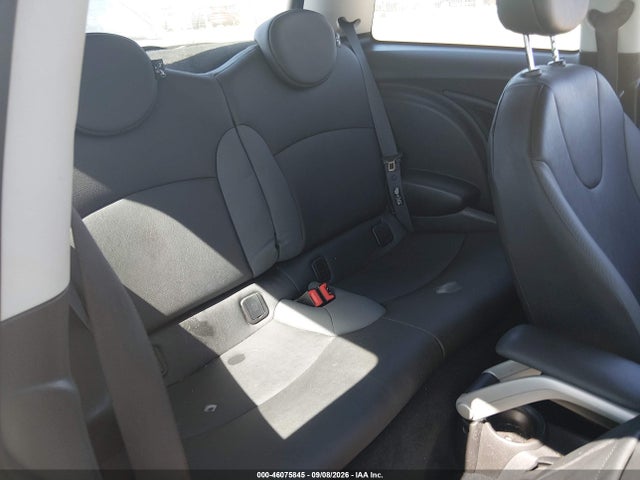 2008 Mini Cooper მანქანა იყიდება აუქციონზე, vin: WMWMF33588TT68216, აუქციონის ნომერი: 46075845