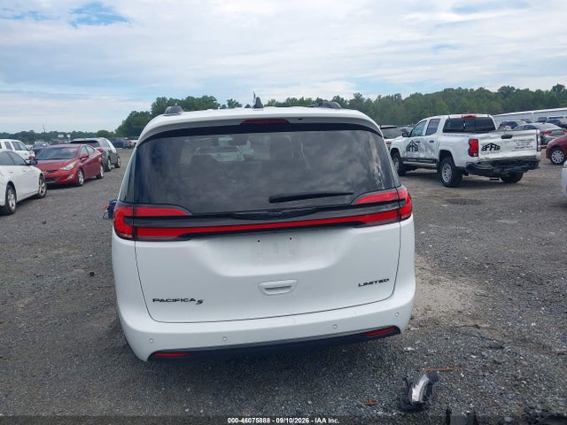 Chrysler Pacifica Limited 2025 2C4RC1GG2SR535217 Image 16
