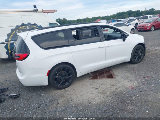 Продажа на аукционе авто 2025 Chrysler Pacifica Limited, vin: 2C4RC1GG2SR535217, номер лота: 46075888