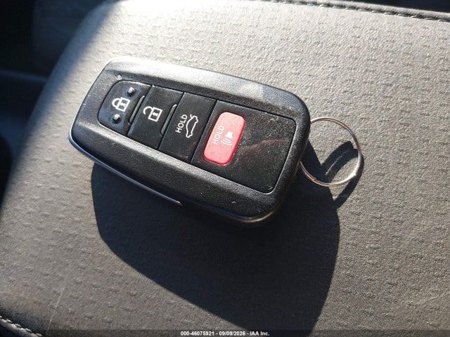 Aukcja sprzedaży 2017 Toyota Prius Two, vin: JTDKBRFU1H3045671, numer aukcji: 46075921