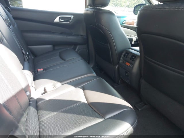 46075950 :رقم المزاد ، 5N1AR2MN8GC670878 vin ، 2016 Nissan Pathfinder Platinum مزاد بيع