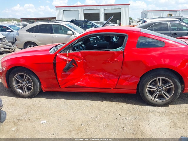 46075981 :رقم المزاد ، 1ZVBP8AM5D5205145 vin ، 2013 Ford Mustang V6 Premium مزاد بيع