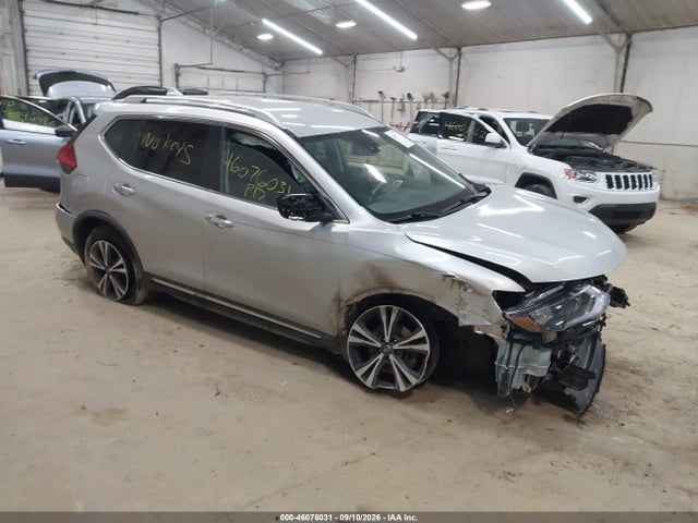 2017 Nissan Rogue Sl მანქანა იყიდება აუქციონზე, vin: JN8AT2MV4HW284050, აუქციონის ნომერი: 46076031