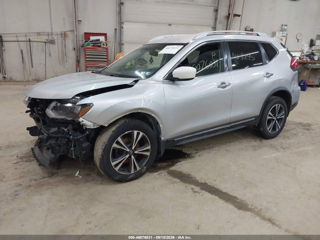 46076031 :رقم المزاد ، JN8AT2MV4HW284050 vin ، 2017 Nissan Rogue Sl مزاد بيع