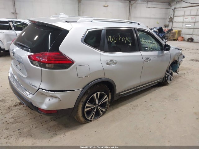 46076031 :رقم المزاد ، JN8AT2MV4HW284050 vin ، 2017 Nissan Rogue Sl مزاد بيع