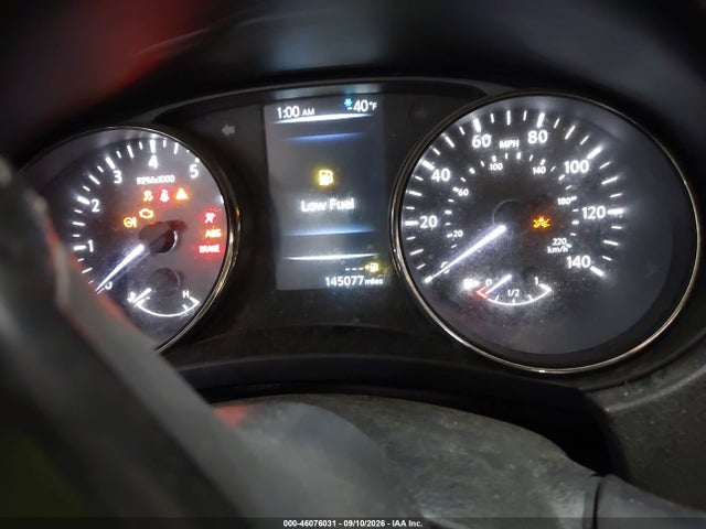 46076031 :رقم المزاد ، JN8AT2MV4HW284050 vin ، 2017 Nissan Rogue Sl مزاد بيع