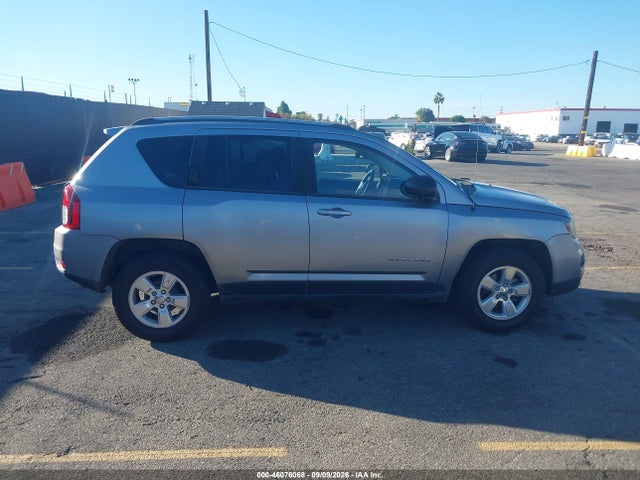 46076068 :رقم المزاد ، 1C4NJCBA3FD436871 vin ، 2015 Jeep Compass Sport مزاد بيع