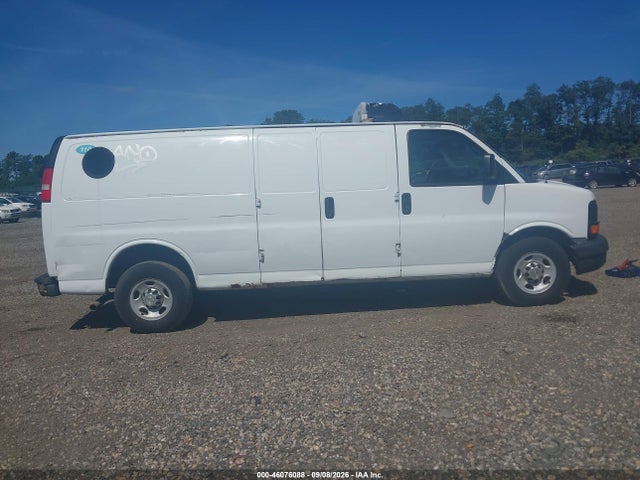 2012 Chevrolet Express 3500 Work Van მანქანა იყიდება აუქციონზე, vin: 1GCZGUBAXC1179050, აუქციონის ნომერი: 46076088