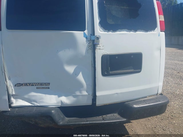 2012 Chevrolet Express 3500 Work Van მანქანა იყიდება აუქციონზე, vin: 1GCZGUBAXC1179050, აუქციონის ნომერი: 46076088