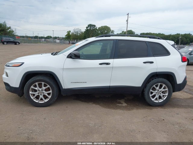 Продаж на аукціоні авто 2016 Jeep Cherokee Sport, vin: 1C4PJMAB2GW211663, номер лоту: 46076094