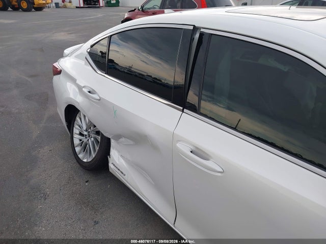 Продажа на аукционе авто 2022 Lexus Es 300h Ultra Luxury, vin: 58AFA1C18NU026562, номер лота: 46076117